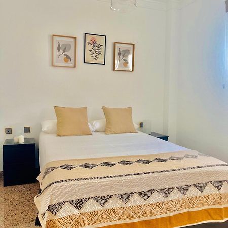 Encantadora Habitacion Privada Cerca Del Mar Малага Экстерьер фото